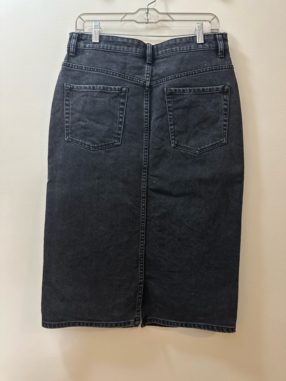 Zara Black Denim Skirt - Picture 2 of 5